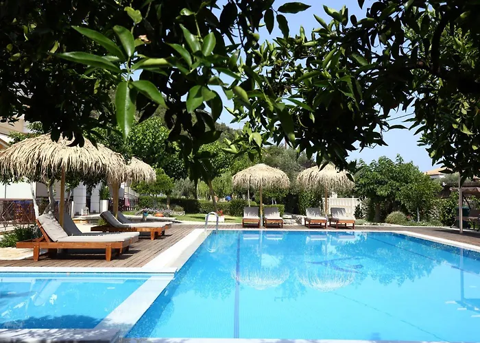 Avra Apartmanhotel *