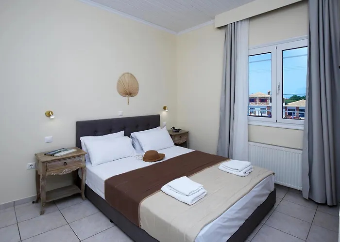 Avra Apartmanhotel *