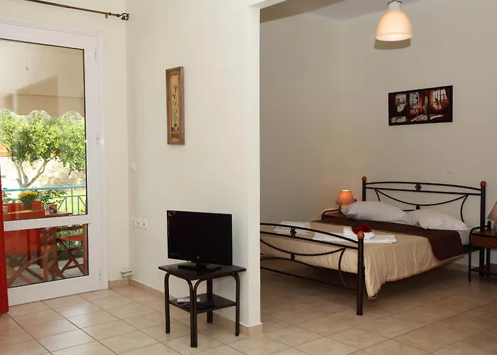 Avra Aparthotel Lefkada City